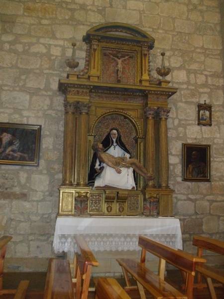 Archivo:Altar de la Soledad.JPG