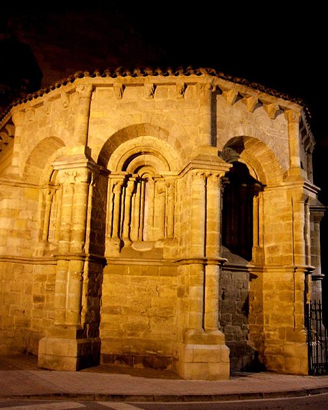 Archivo:Miranda de Ebro - Iglesia del Espiritu Santo 9.jpg