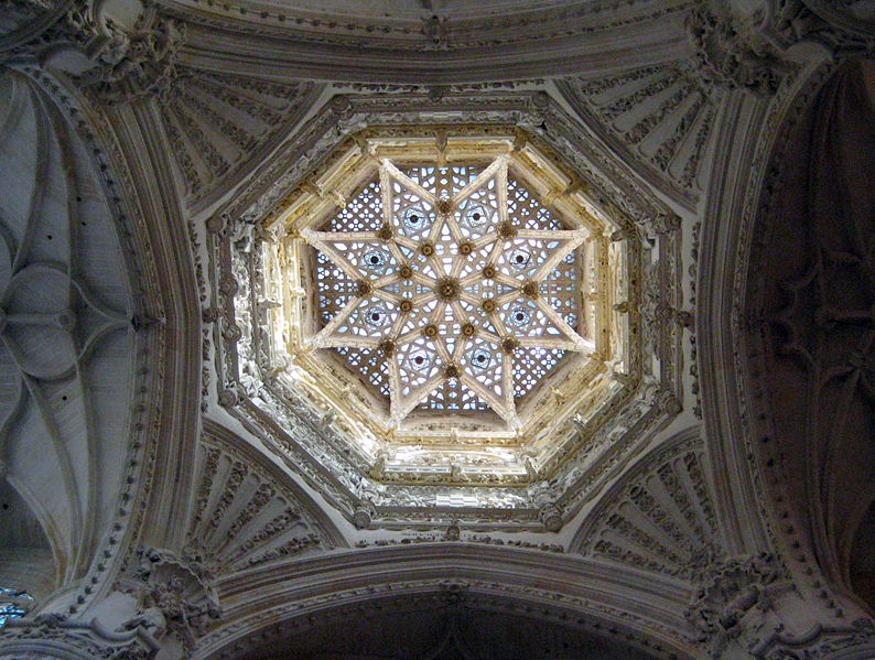 Archivo:Burgos-vierung.jpg