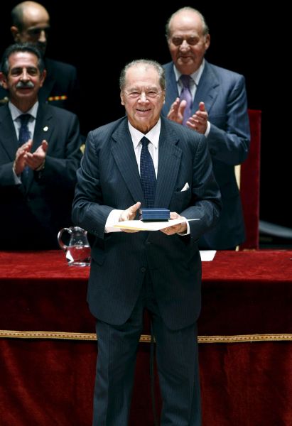 Archivo:RafaFB.jpg
