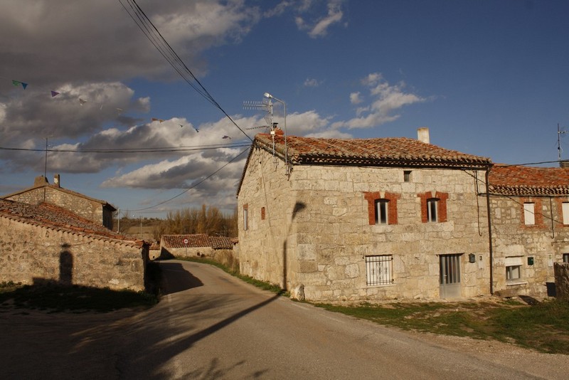 Archivo:Modubar de san cibrian07.jpg