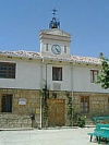 Itero castillo albergue ayuntamiento.jpg