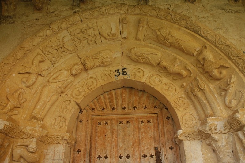 Archivo:Almendres04.jpg