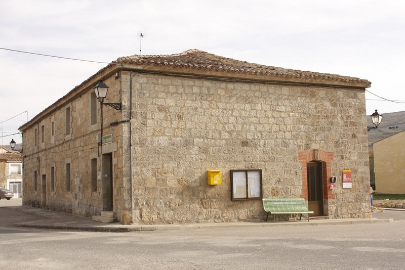 Archivo:Pedrosa de rio urbel07.jpg