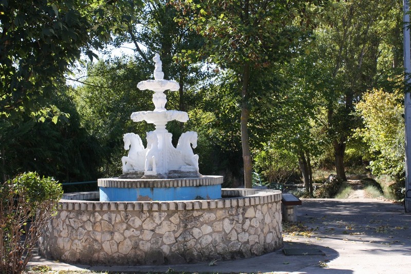 Archivo:Quintanilla cabe rojas02.jpg