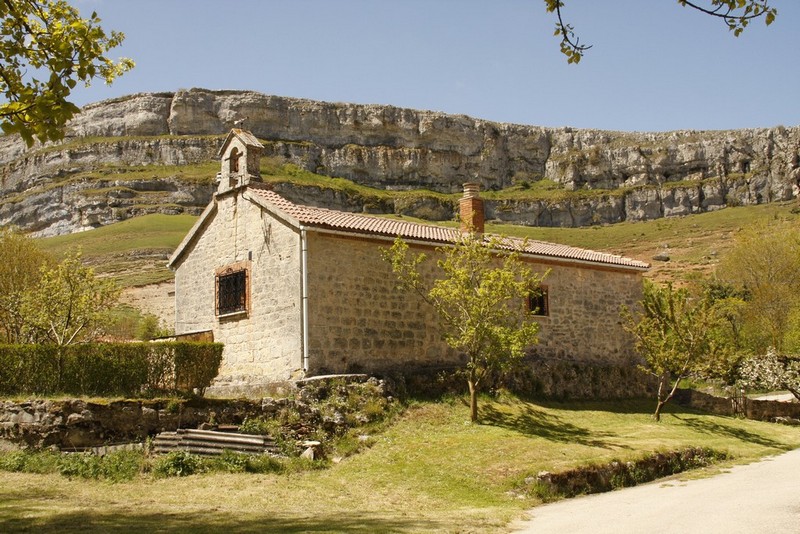 Archivo:Urbel del castillo03.jpg