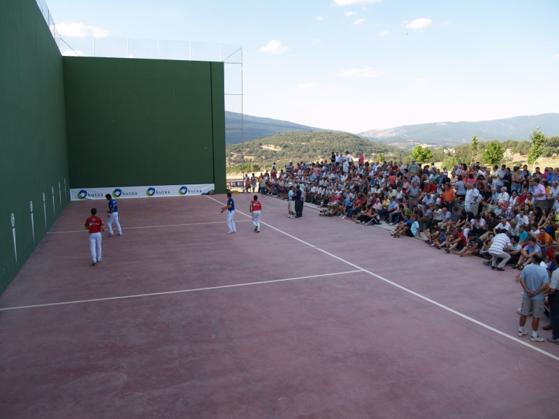 Archivo:Fronton Nuevo.JPG