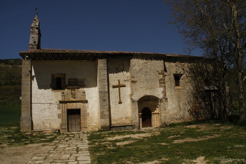 Archivo:Pedrosa de valdelucio03.jpg