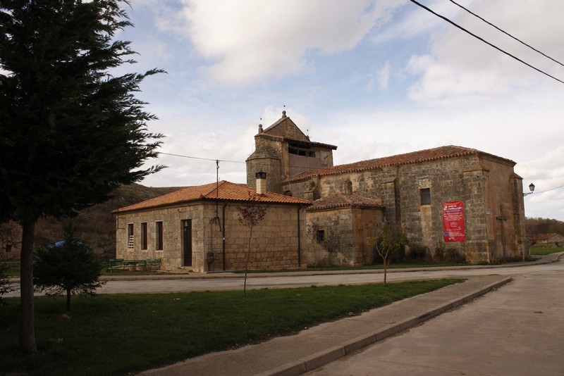 Archivo:Cueva de juarros05.jpg