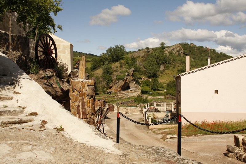 Archivo:Cabezon de la sierra05.jpg