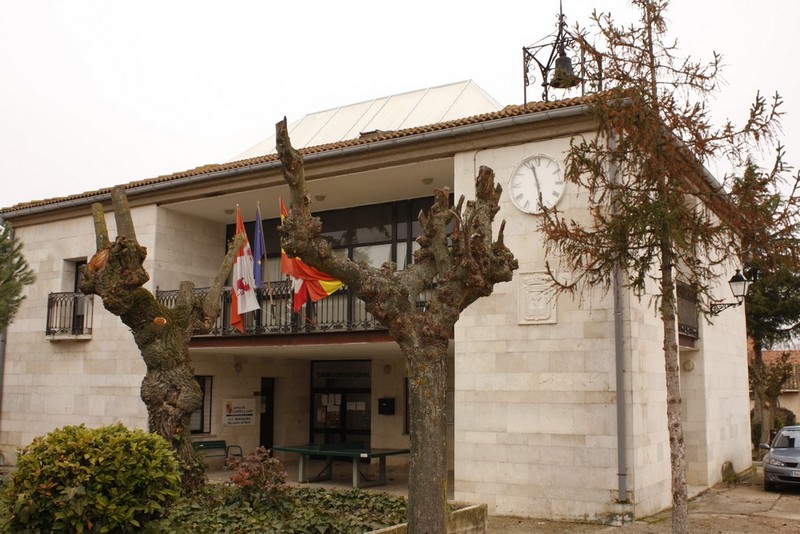 Archivo:Madrigalejo del monte03.jpg