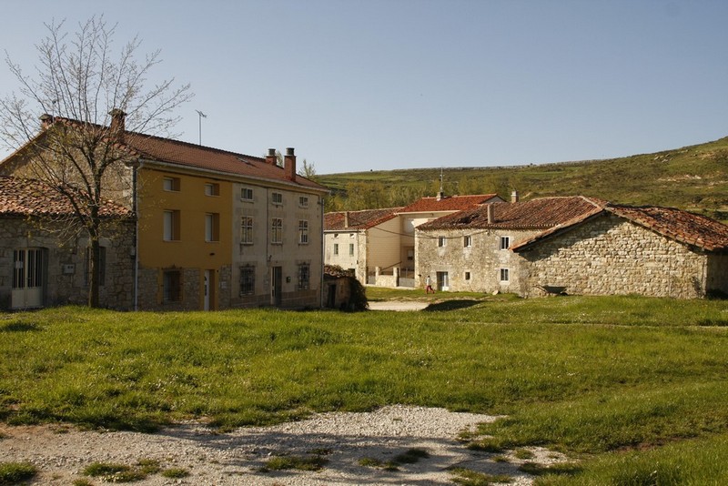 Archivo:Santa cruz del tozo04.jpg