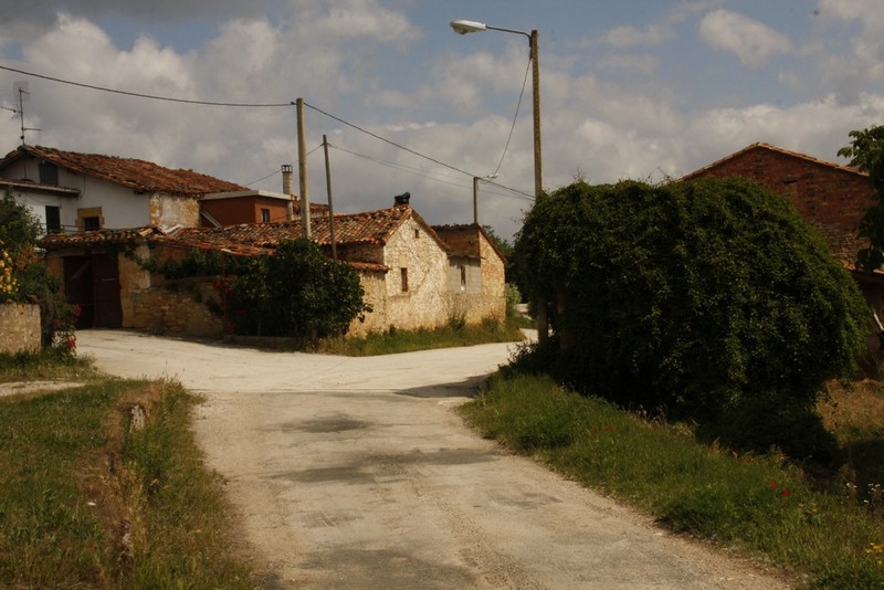 Archivo:Quintanilla de los adrianos04.jpg