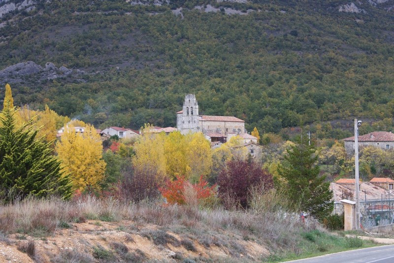 Archivo:Arroyo de valdivielso01.jpg